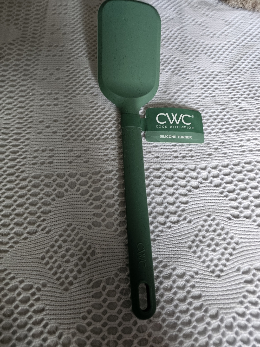 CWC Green Silicone Turner - Cook With Color - Picture 4 of 5